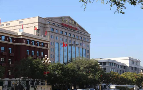 长安大厦侧立面